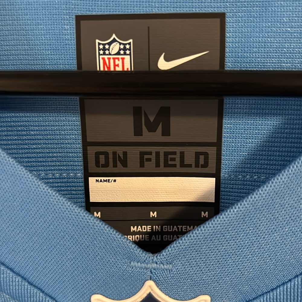 Nike Tennessee Titans Bud Dupree jersey - Picture 3 of 5